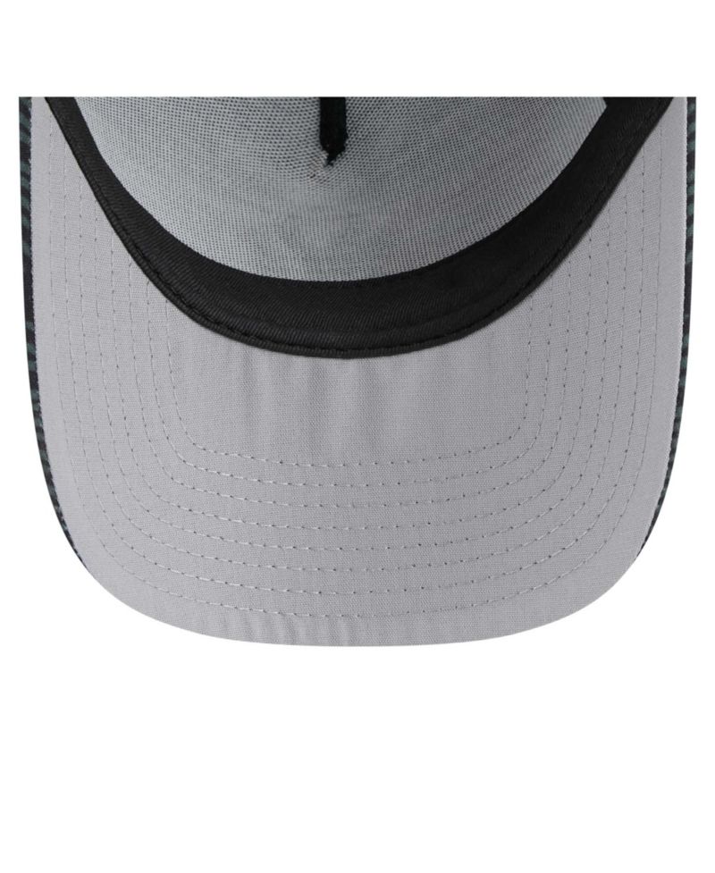 Men's Black New York Yankees 9FORTY A-Frame Trucker Adjustable Hat