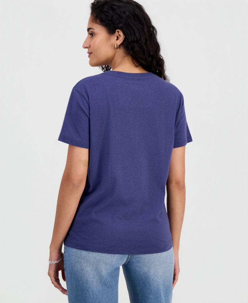 Juniors' New York Teddy Graphic T-Shirt