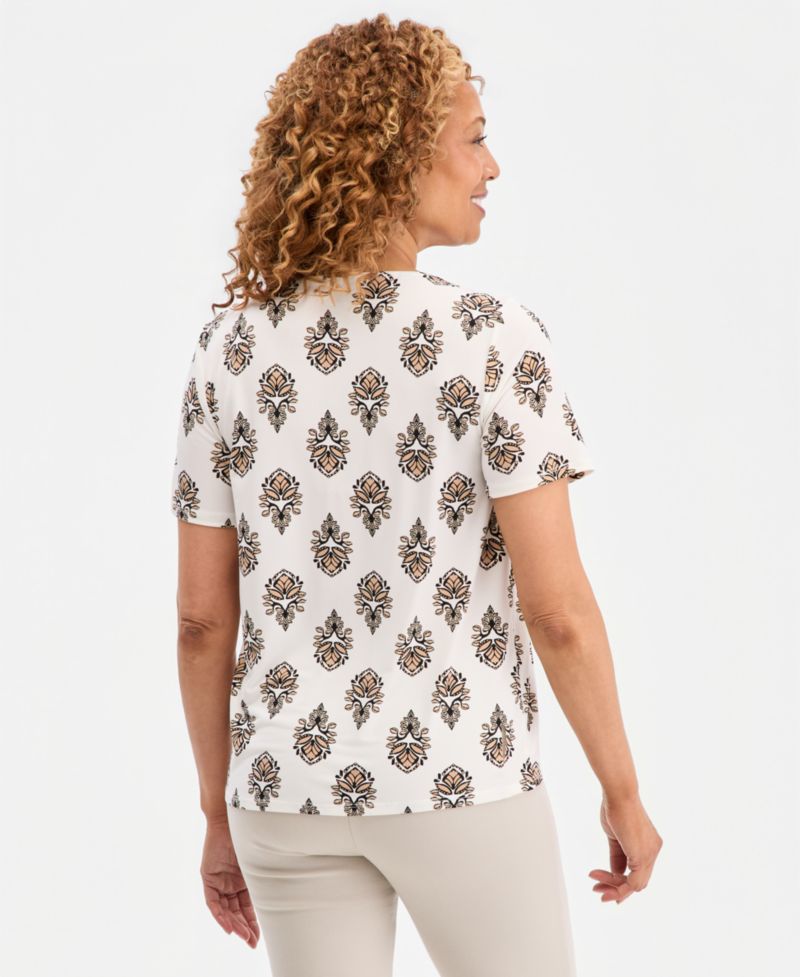 Women's V-Neck Front-Zip Pleated Top