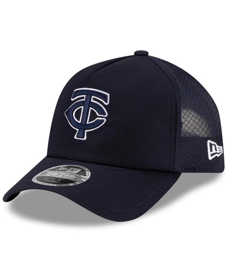 Men's Navy Minnesota Twins 2026 Batting Practice Apex 9FORTY Adjustable Trucker Hat