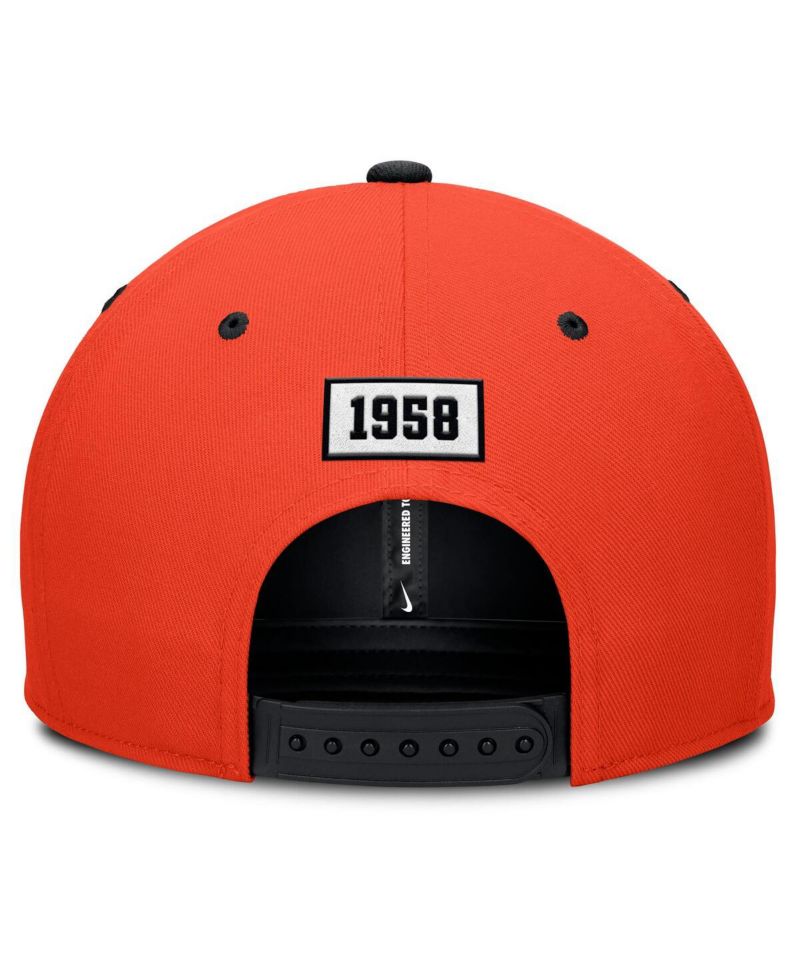 Men's Orange/Black San Francisco Giants Cooperstown Collection Pro Performance Snapback Hat