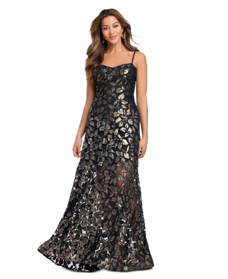 Women's Sweetheart Neck Gown