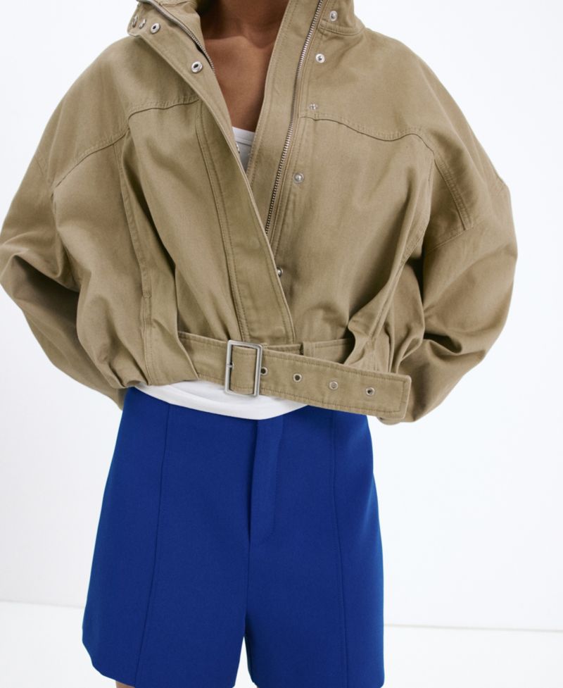 Women's Fitted Solid Shorts