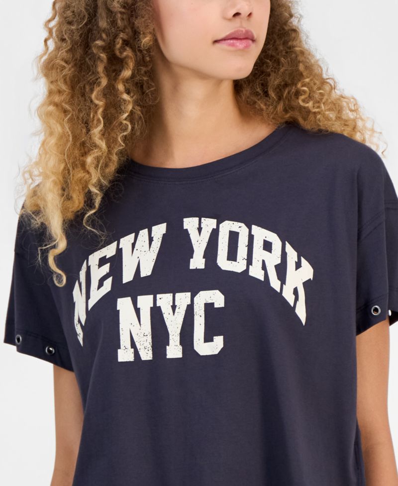 Juniors' NYC Grommet T-Shirt