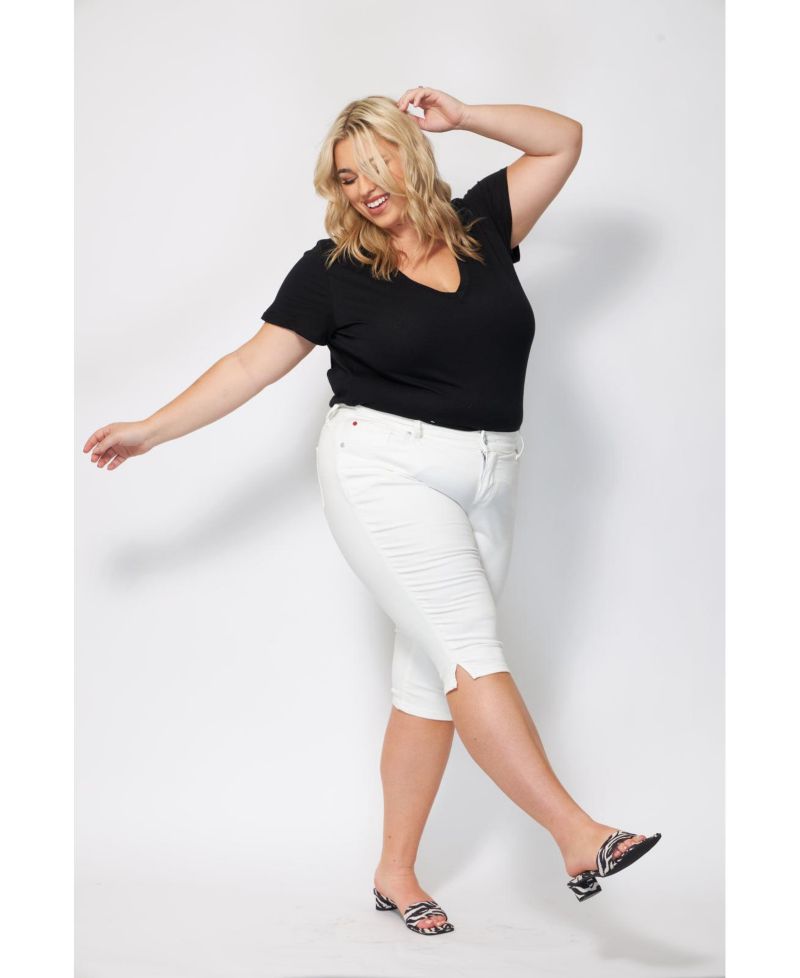 Plus Size Clean Hem Pirate
