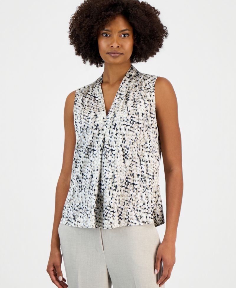 Women's Sleeveless V-Neck Printed Top
