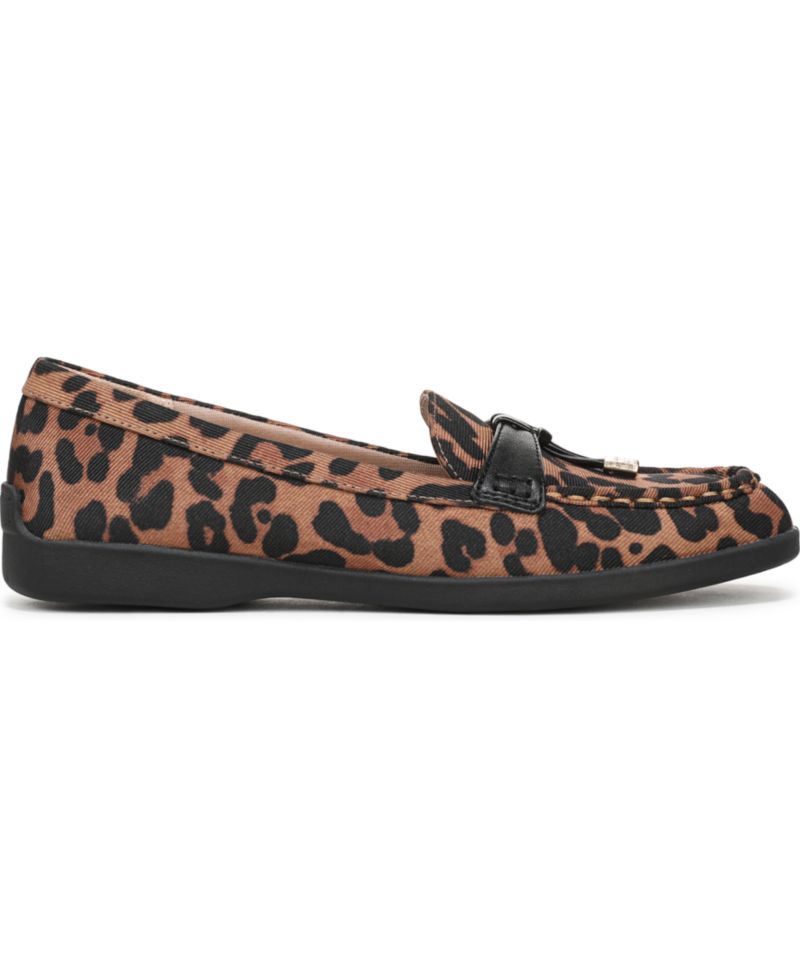 Women's Malta 3 Round Toe Slip On Tassel Loafers