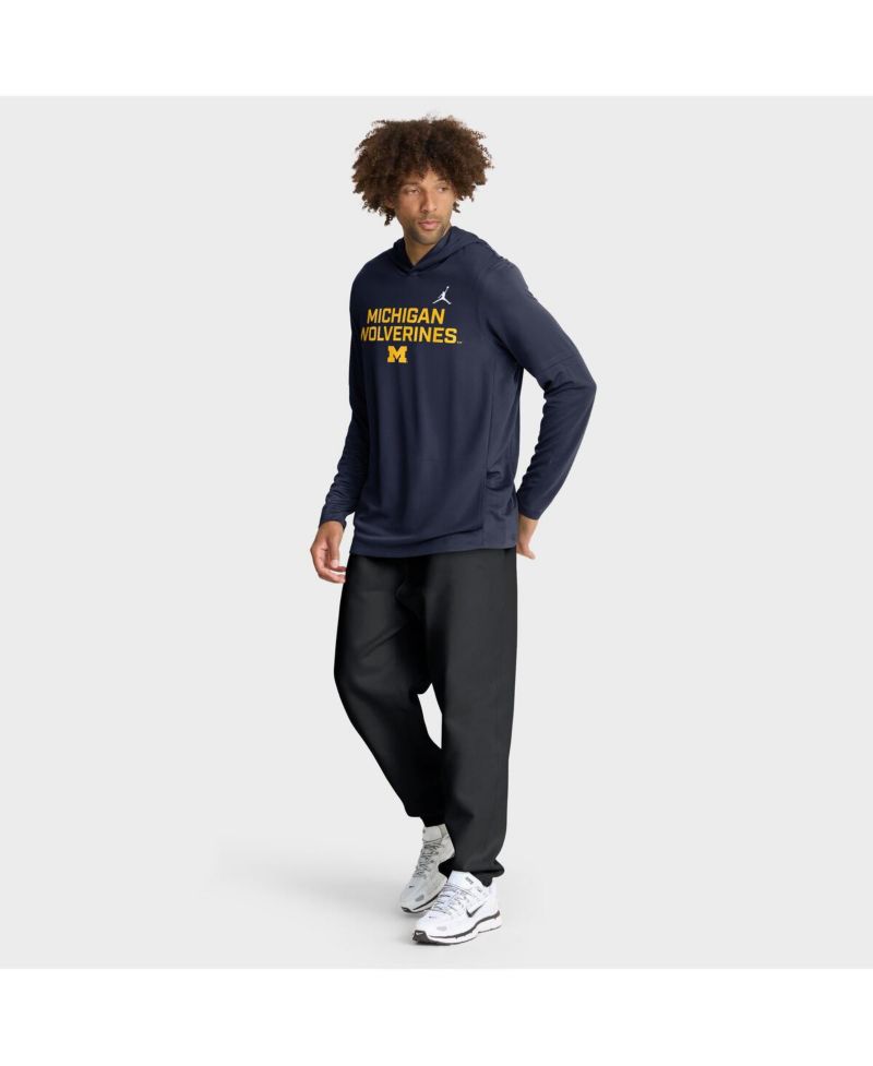 Men's Navy Michigan Wolverines 2025 Sideline Performance Long Sleeve Hoodie T-Shirt