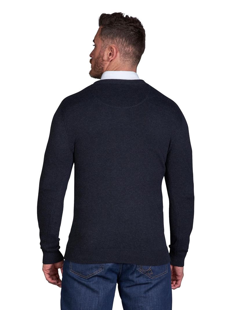 Men's Classic Long-Sleeve V-Neck Cotton-Cashmere Blend Sweater