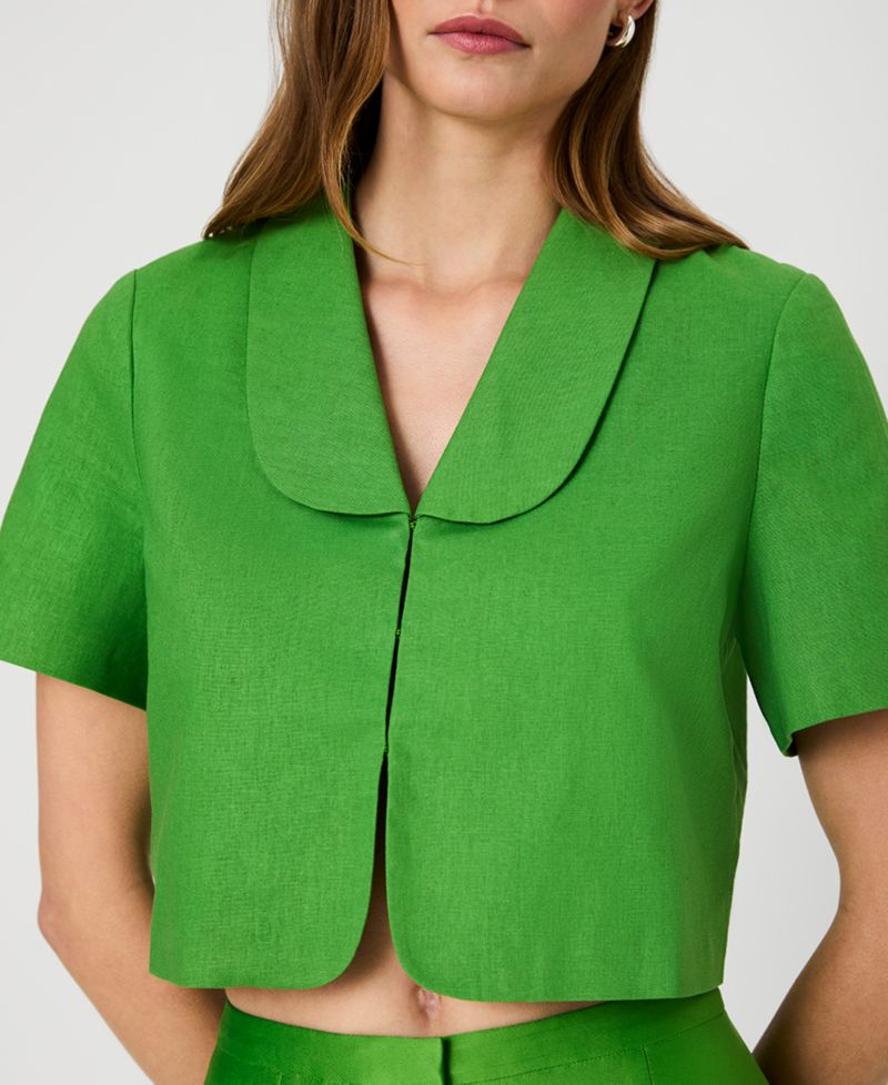 Women's Short-Sleeve Collared Top