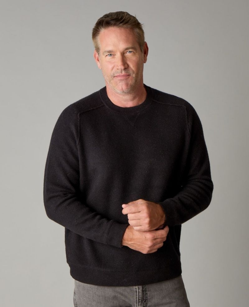 Men's Itch-Free Merino Wool Crewneck Sweater with Lining