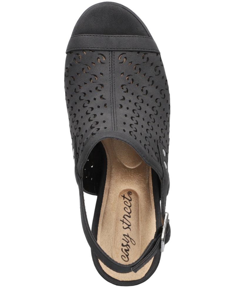 Women's Chellie Block Heel Sandals