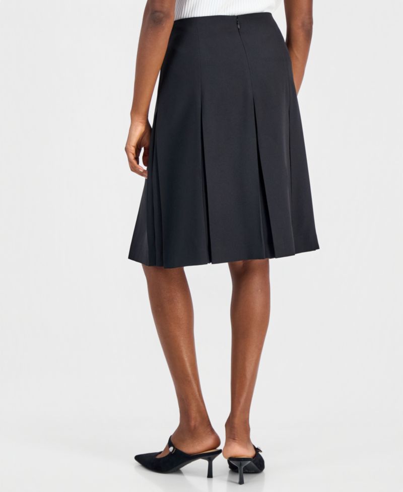 Women's Pleated Flare Skirt