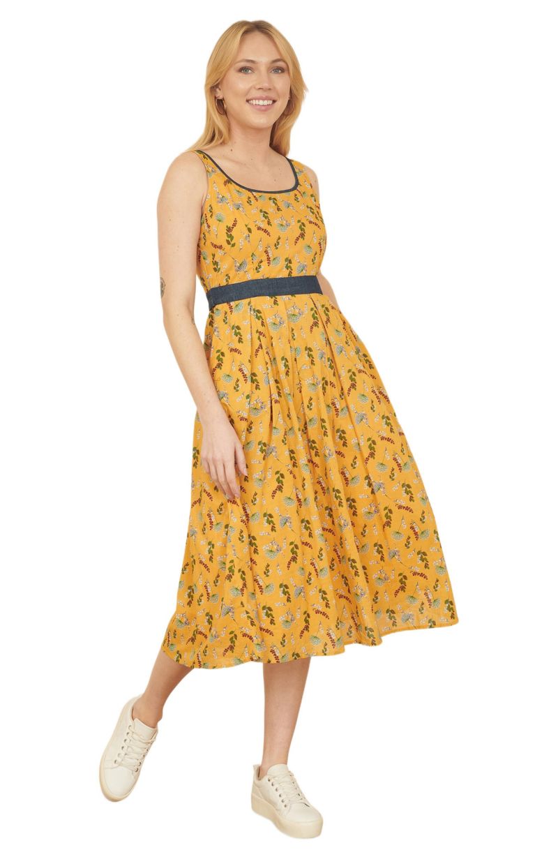 Women's Cinched Waist Skater Dress