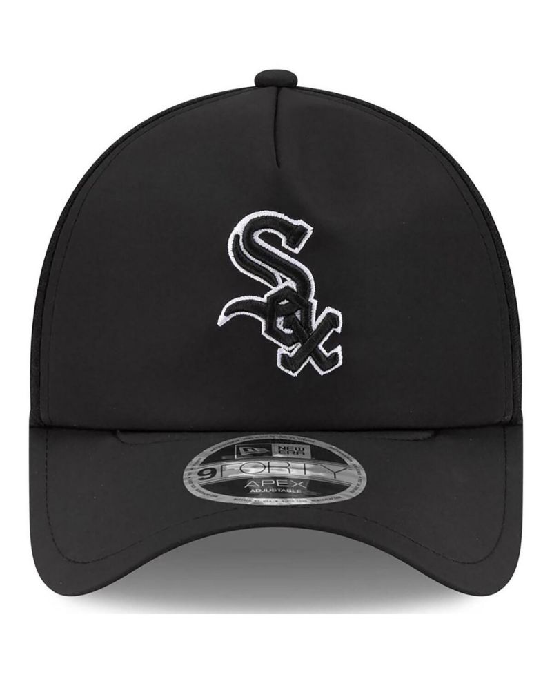 Men's Black Chicago White Sox 2026 Batting Practice Apex 9FORTY Adjustable Trucker Hat