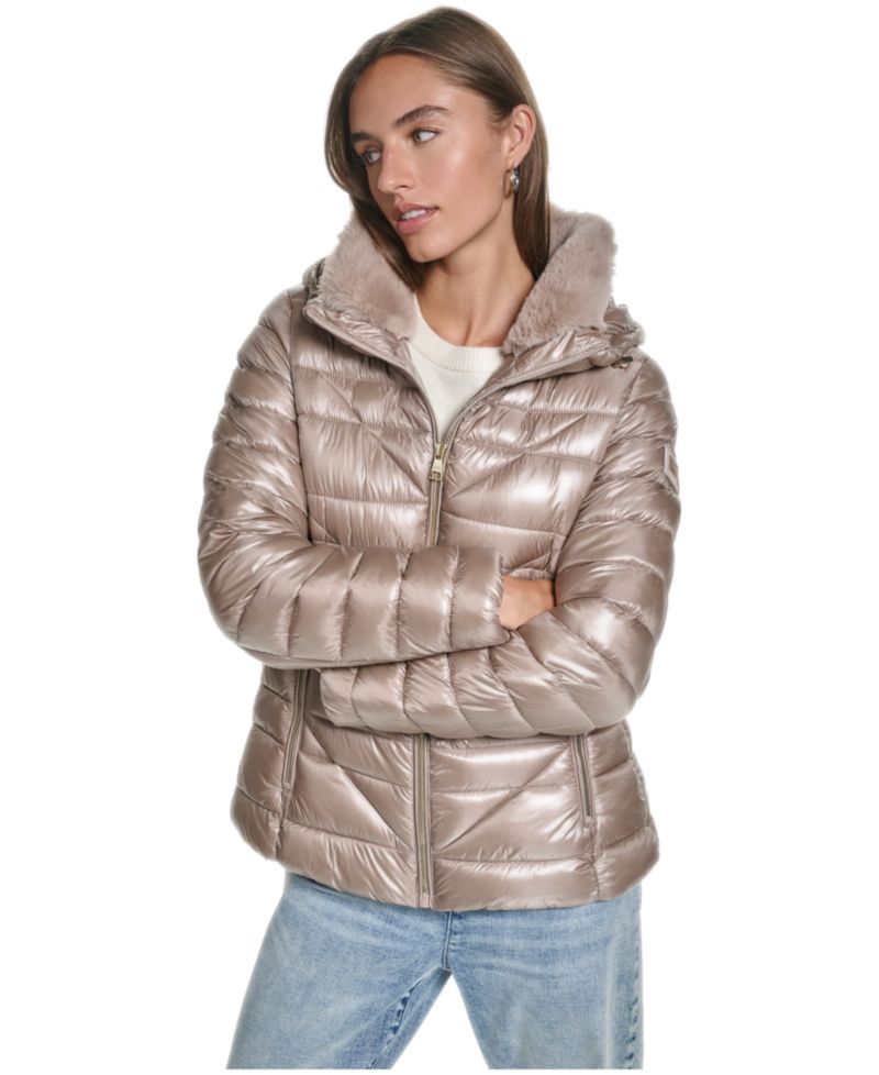 Women's Short Hooded Faux Fur Collar Puffer Jacket