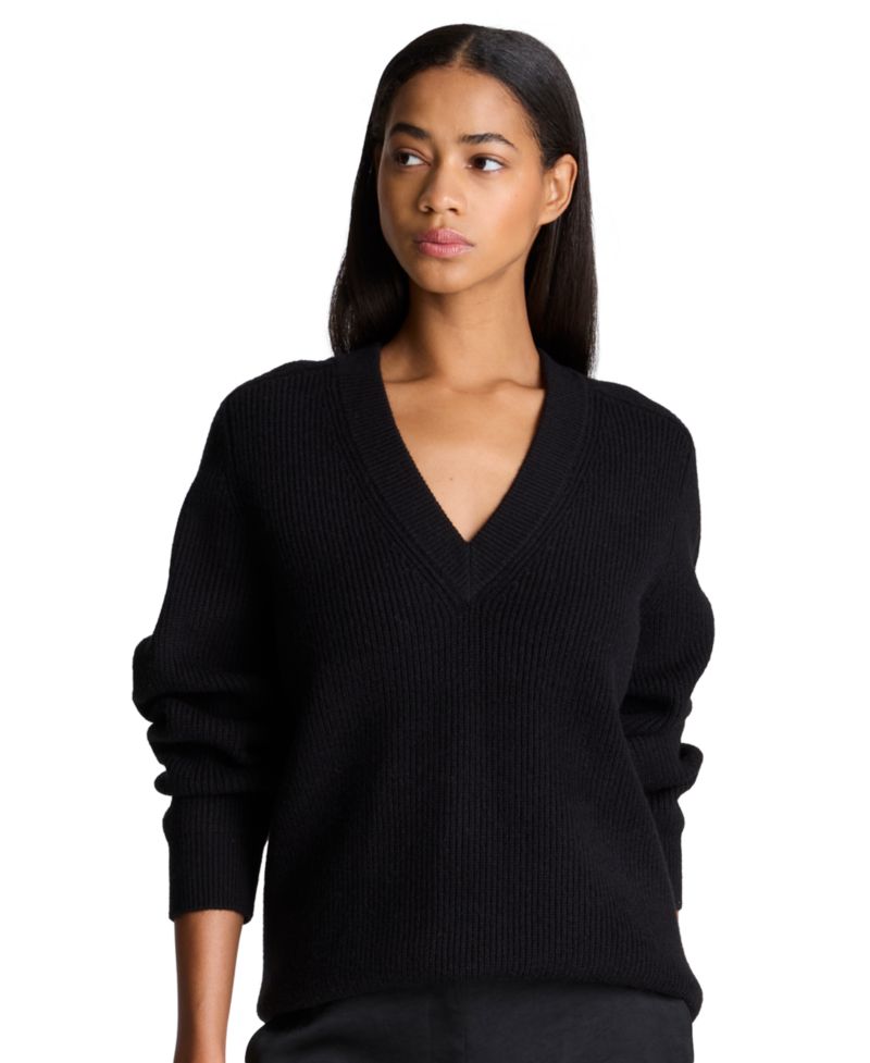 Women's Oversized V-Neck Boyfriend Sweater