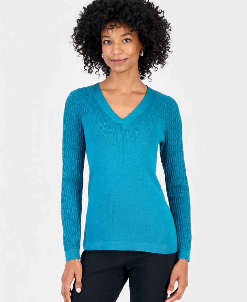 Women's Mixed Stitch Long-Sleeve V-Neck Sweater