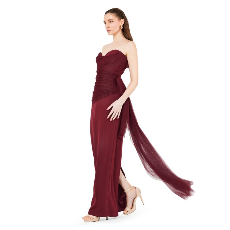 Women's Sweetheart Ruched Tulle Column Gown In Crepe