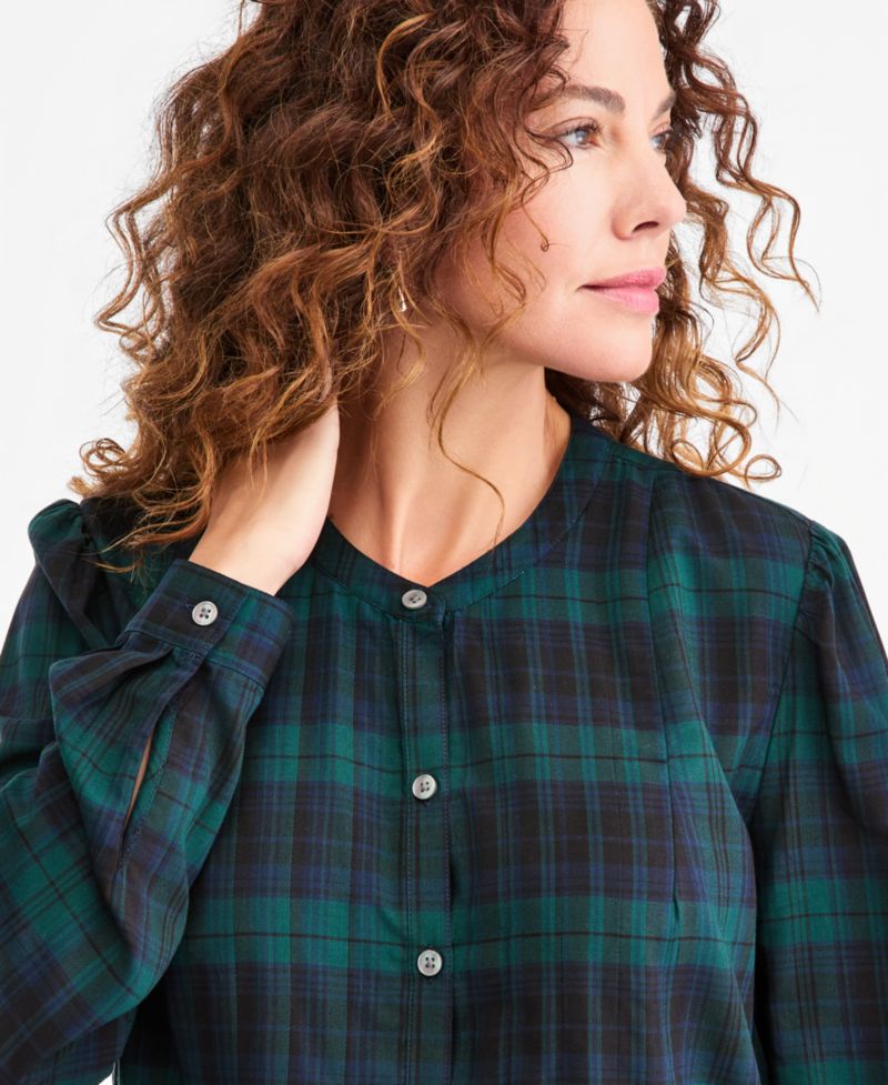 Women's Plaid Long-Sleeve Pleat Front Shirt