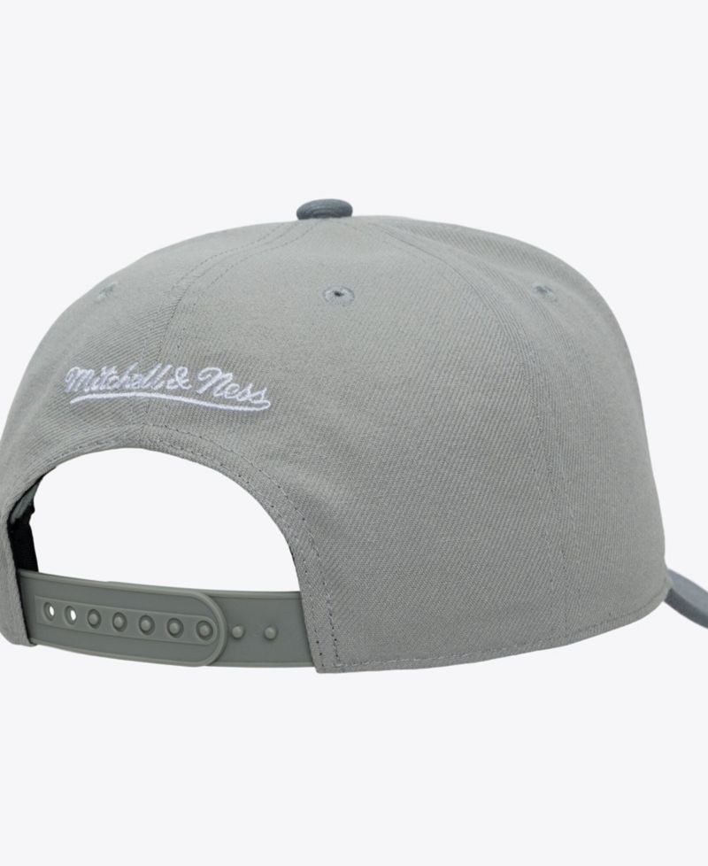Sacramento Kings Thunderstorm Pro Crown Structured Snapback Hat