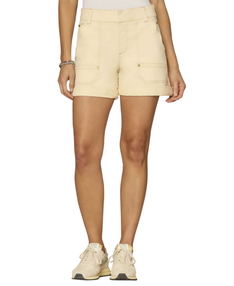 Petite High-Rise Scalloped Detailed Button Closure Denim Shorts