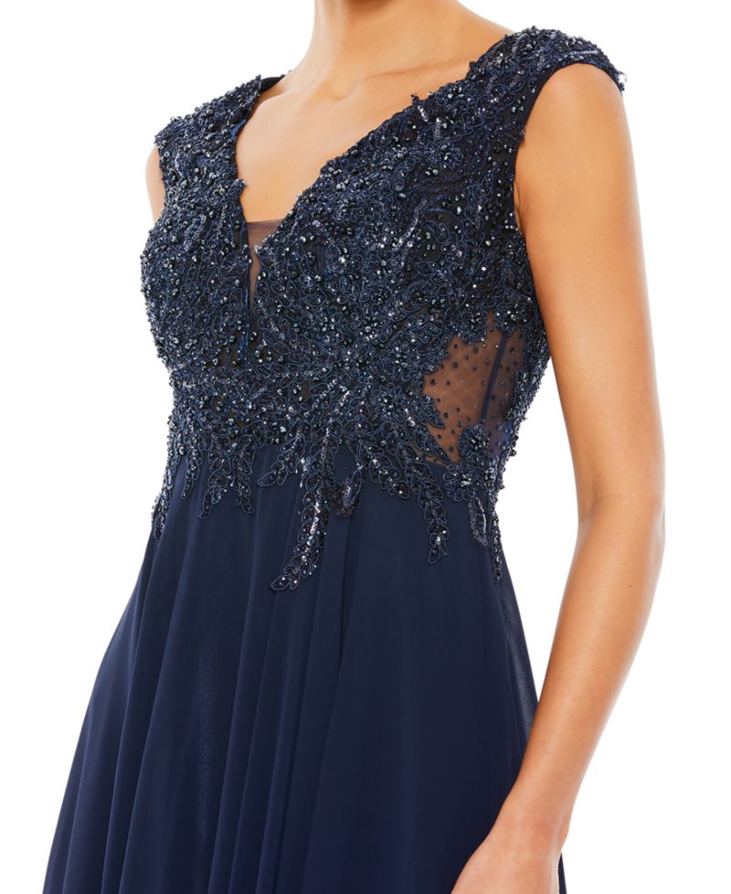 Women's Appliqued Cap Sleeve Bodice Flowy Gown