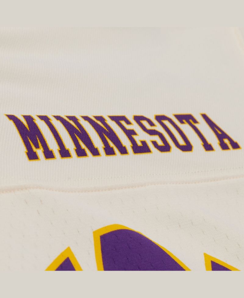 Women's Randy Moss Cream Minnesota Vikings Retired Player Cropped Fashion Jersey
