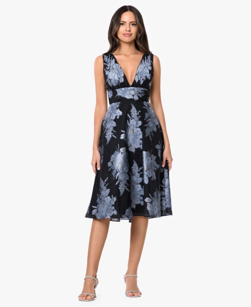 Petite Sleeveless V-Neck Midi Dress