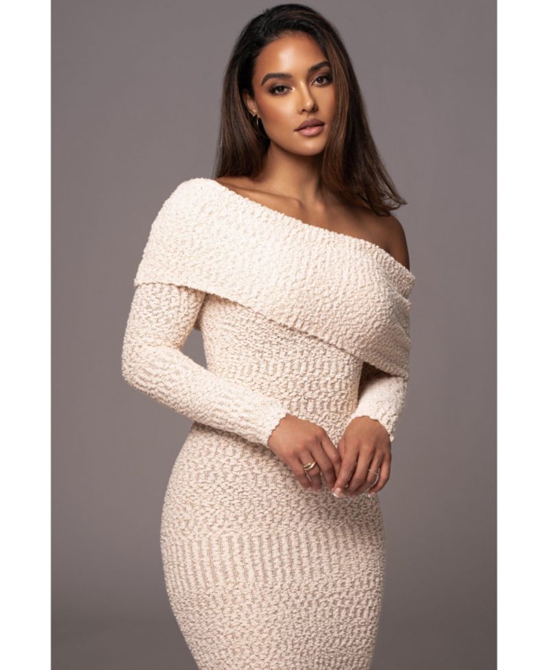 Olivea Knit Maxi Dress
