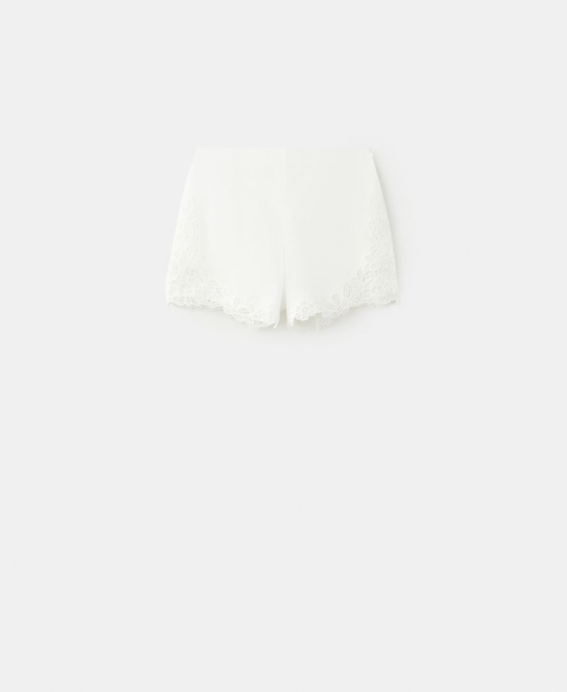 Women's Lace Accents Embroidered Shorts