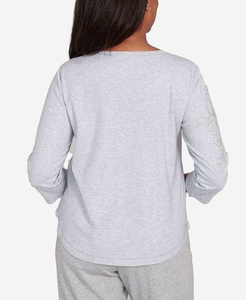 Women's Casual Vibe Asymmetrical Floral Embroidered Detail Top