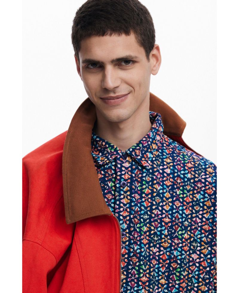 Men's Short-sleeve shirt with ethnic embroidery
