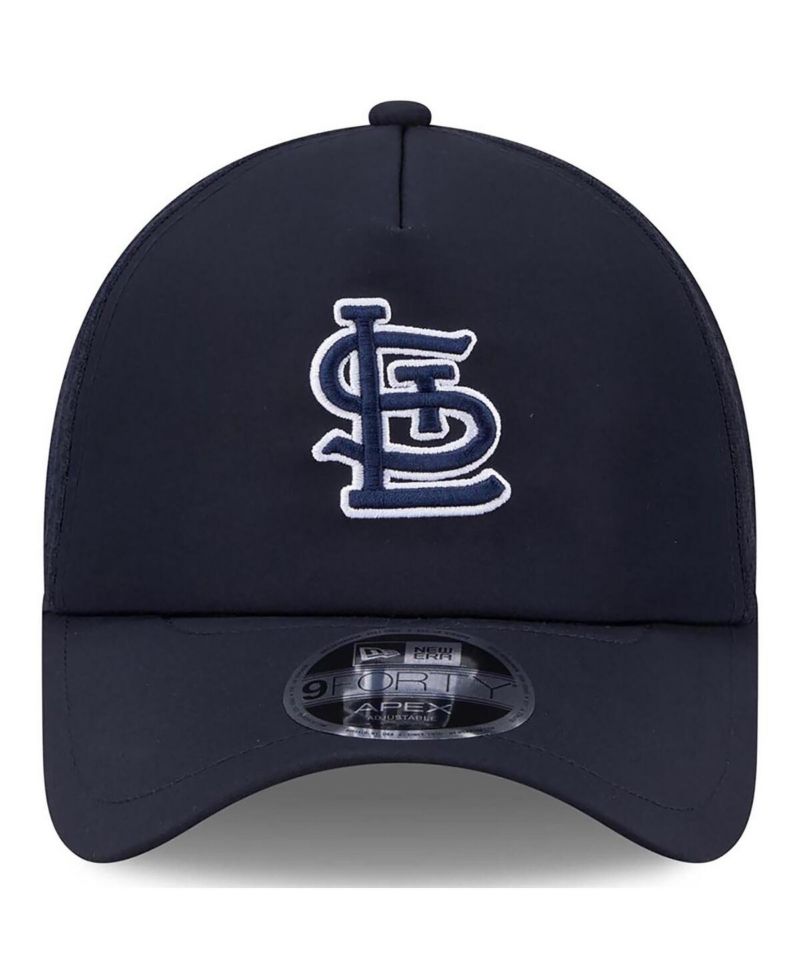 Men's Navy St. Louis Cardinals 2026 Batting Practice Apex 9FORTY Adjustable Trucker Hat
