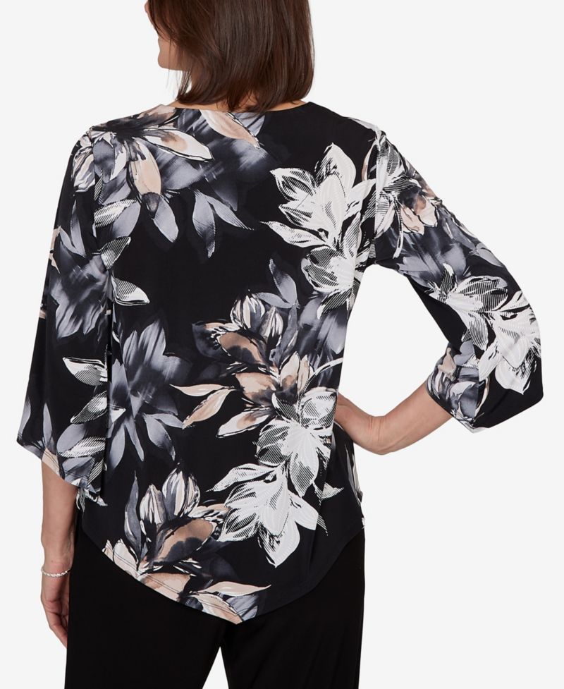 Petite Watercolor Floral Printed Top