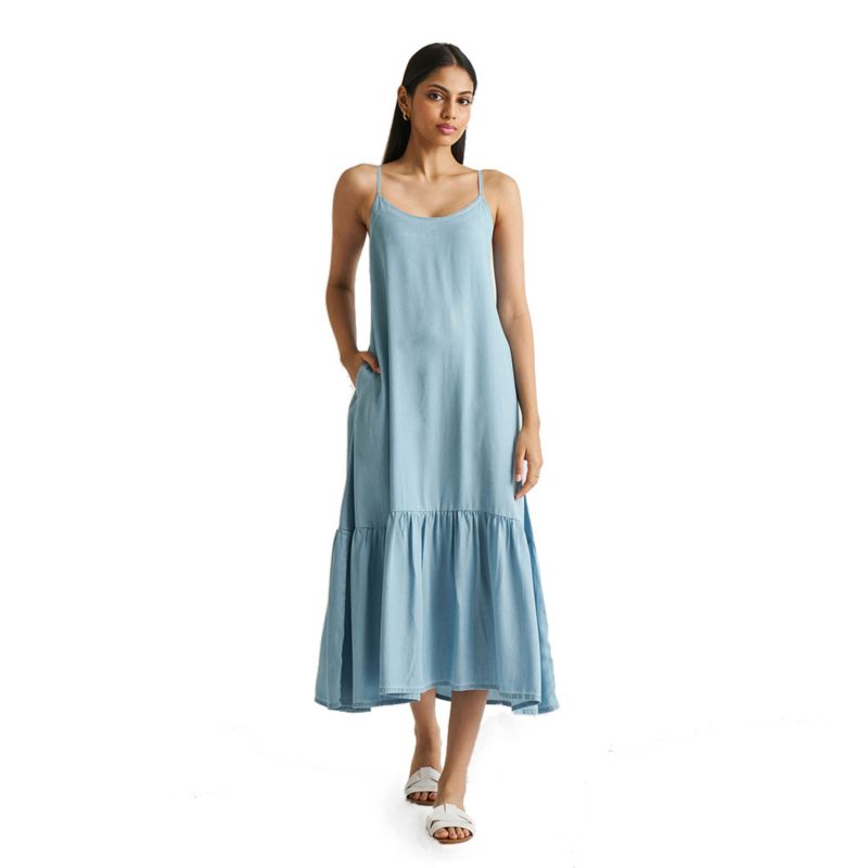 Women's Flowy Maxi Dress
