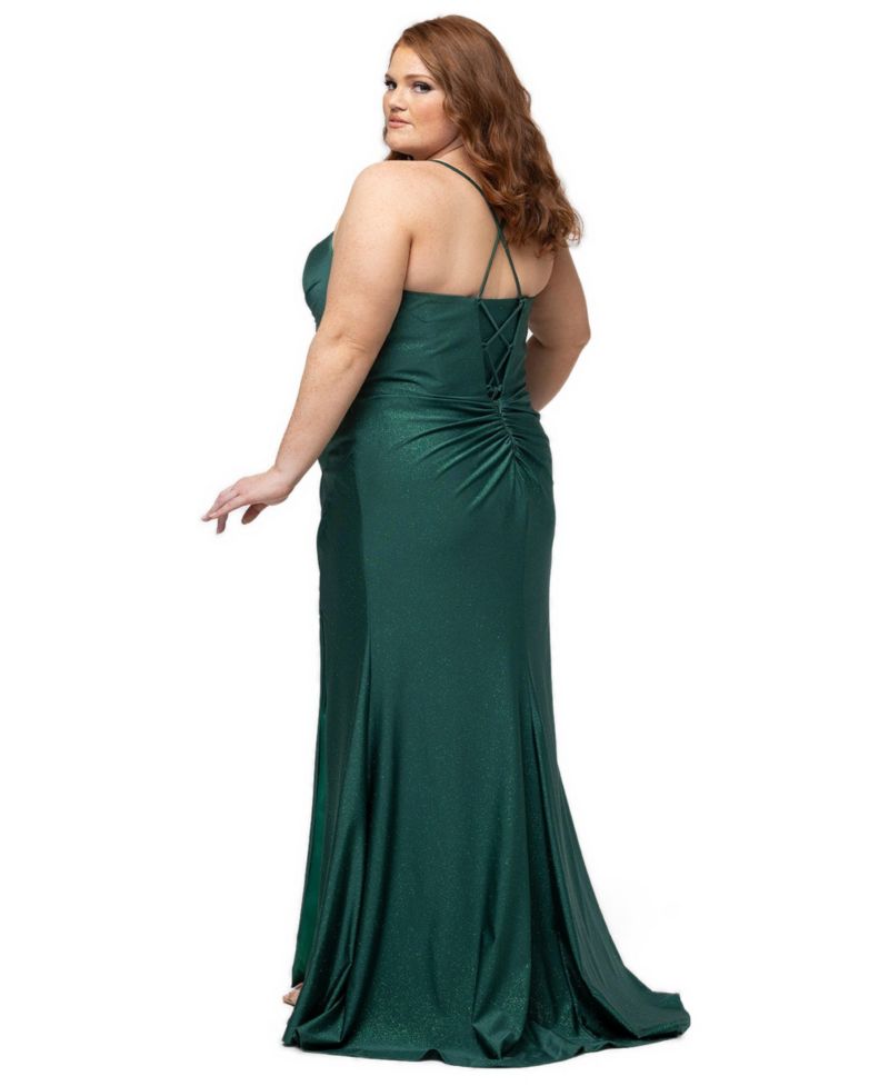 Plus Size Scene Changer Fitted Sparkly Sweetheart Neck Gown