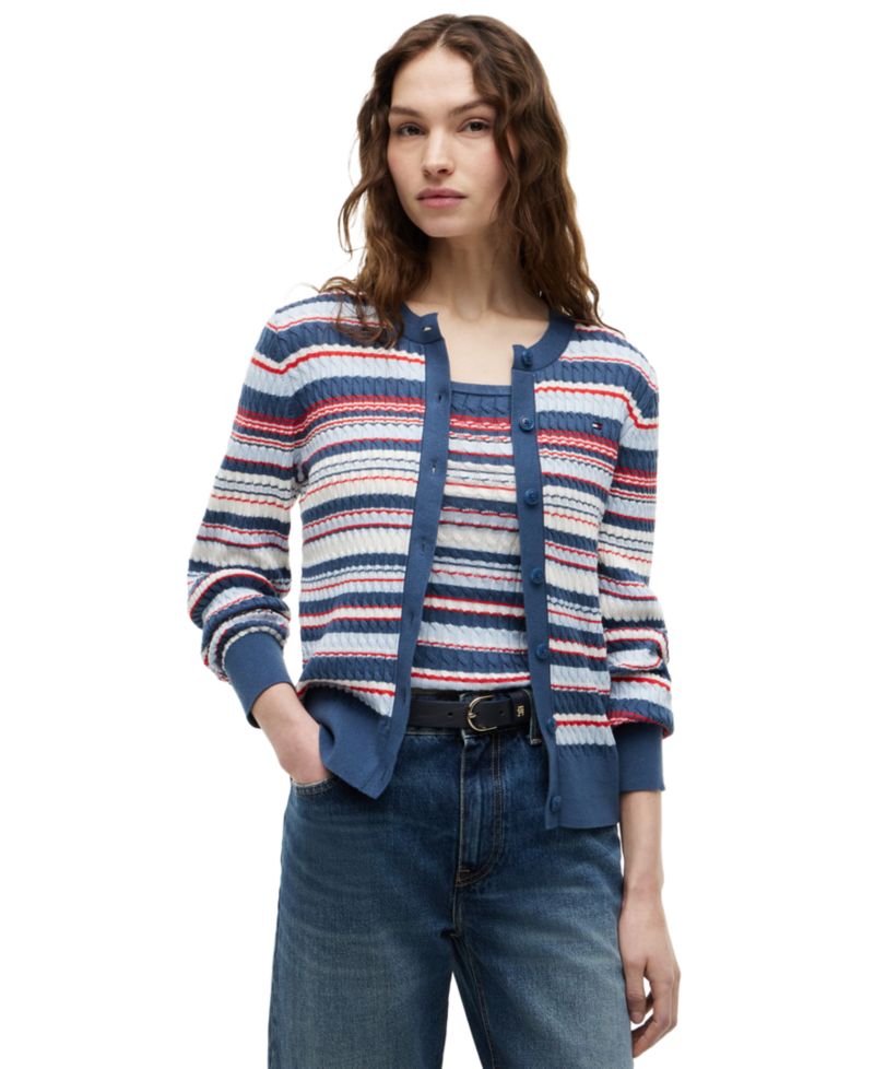 Women's Crewneck Cable Knit Sweater