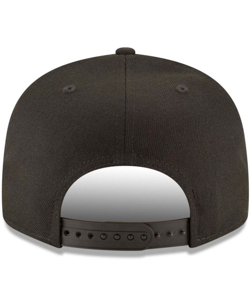 Men's Black Baltimore Orioles Black on Black 9FIFTY Team Snapback Adjustable Hat