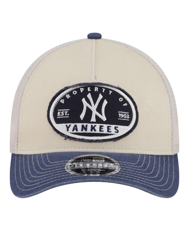 Men's Light Beige/Navy New York Yankees Frayed M-Crown A-Frame 9FORTY Trucker Adjustable Hat