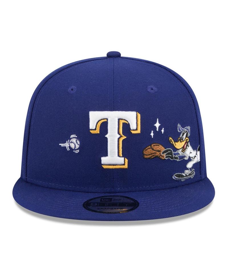 Men's Royal Texas Rangers Looney Tunes Daffy Duck 9FIFTY Snapback Hat