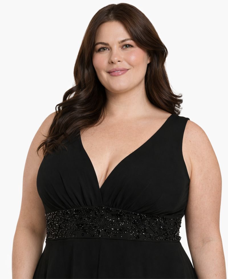 Plus Size Sleeveless V-Neck Tired Skirt Front-Slit Dress
