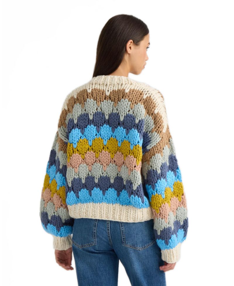 Women's Chunky Hand-Knit V-Neck Cardigan