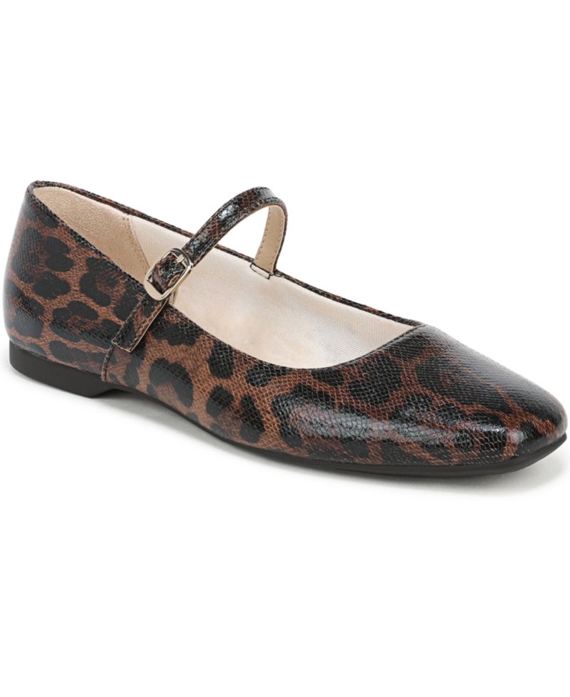 Women's Beloved Mary Jane Flats