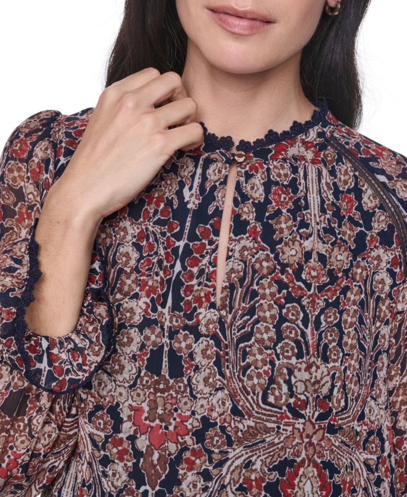 Women's Lace Long-Sleeve Blouse