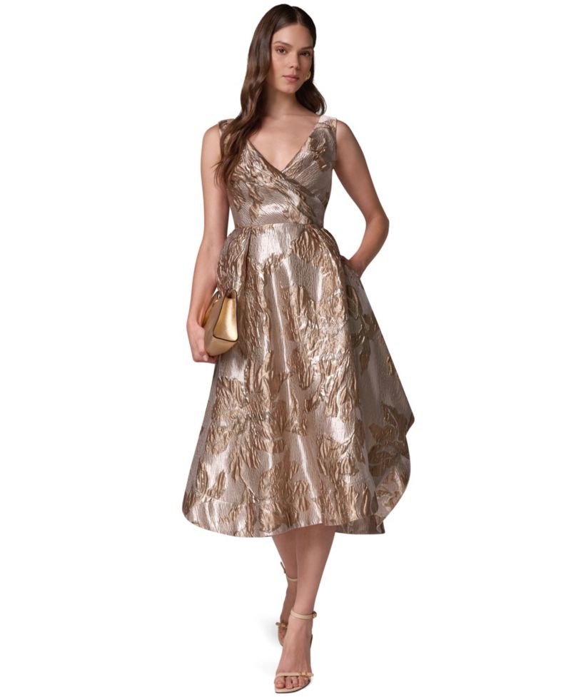 Women's Sleeveless Metallic Jacquard Fit-and-Flare Dress