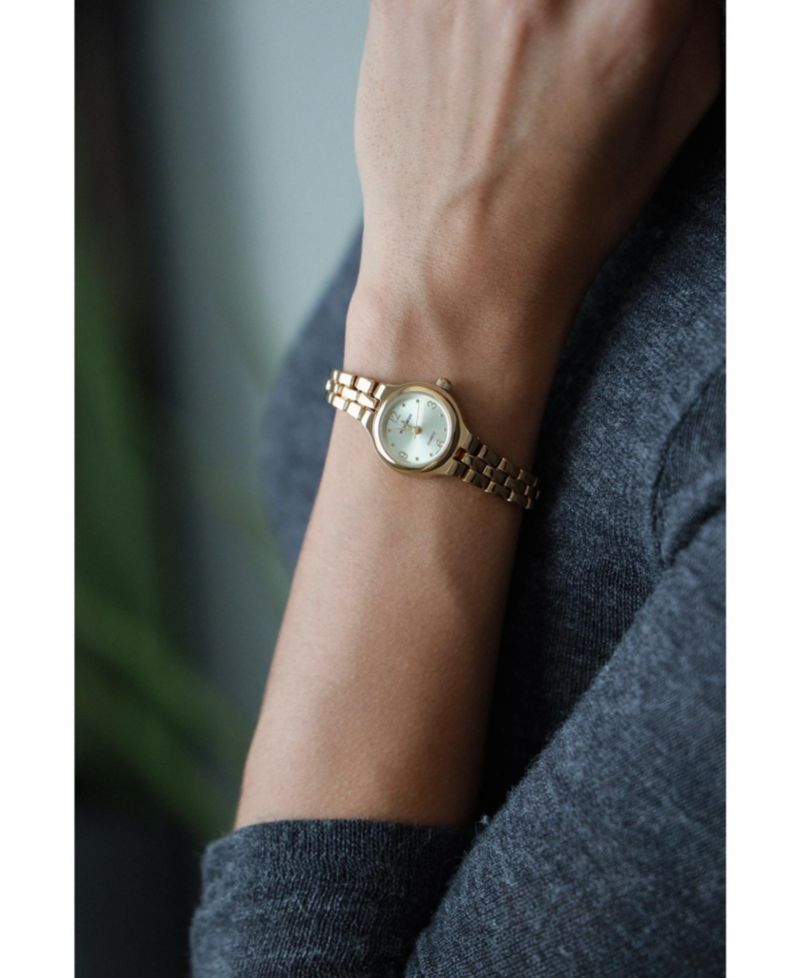 Women's 22mm Round Dial Round Self-Adjust Link Bracelet Watch