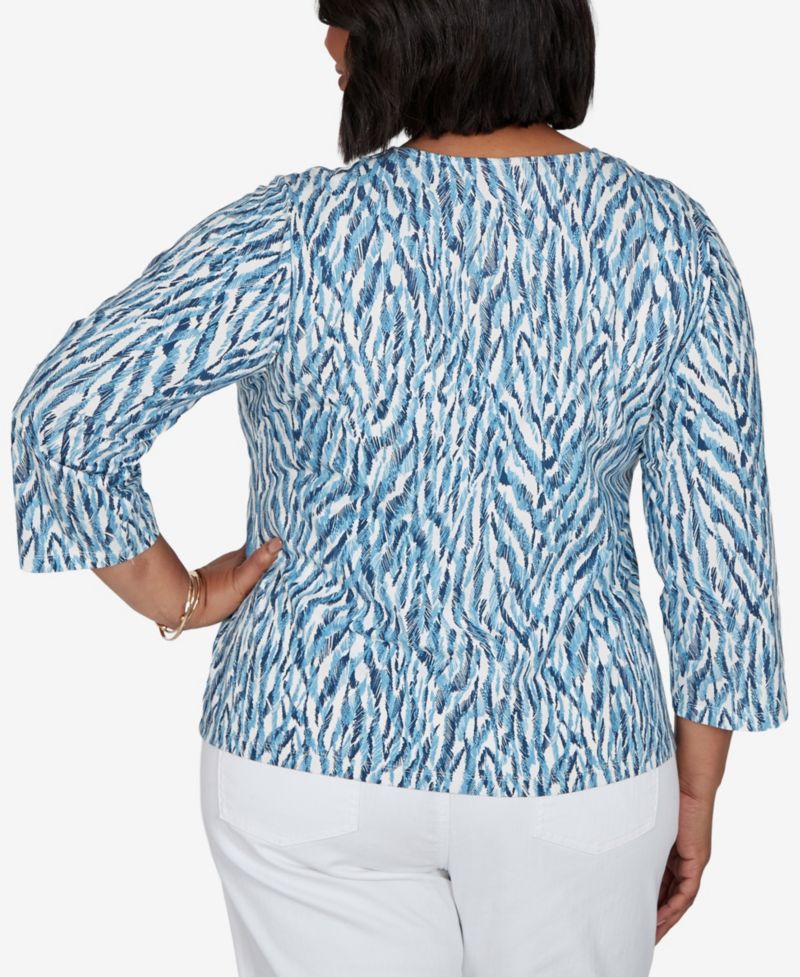 HEART OF PLAM Plus Size Animal Print V-Neck Cotton-Blend Blouse