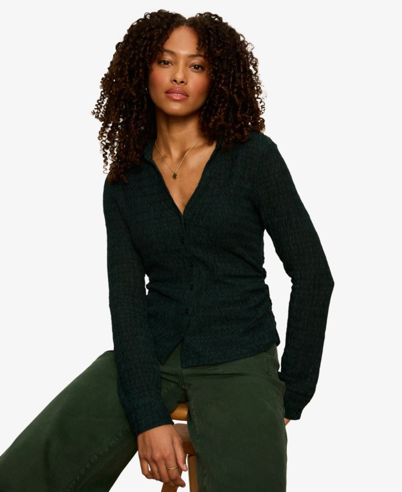 Petite Juno Textured Long-Sleeve Spread Collar Shirt