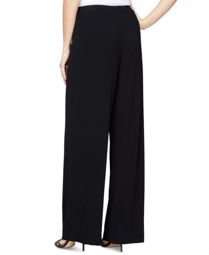 Women's Straight-Leg Pull-On Pants